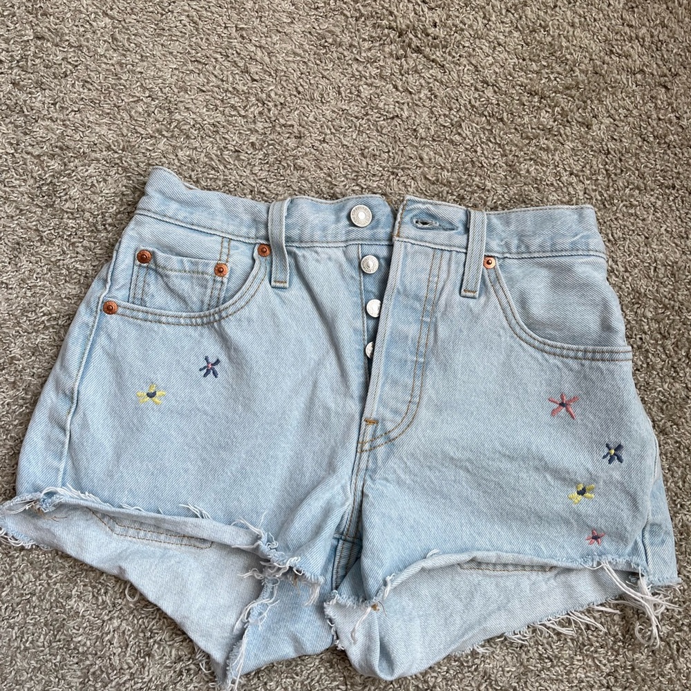 Levi's 501 Floral Embroidered Shorts